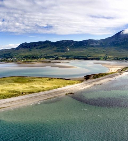 €250 Over 600 Hotels & Guesthouses image
