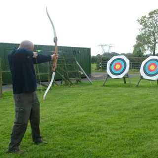 1 Hour of Longbow Archery image